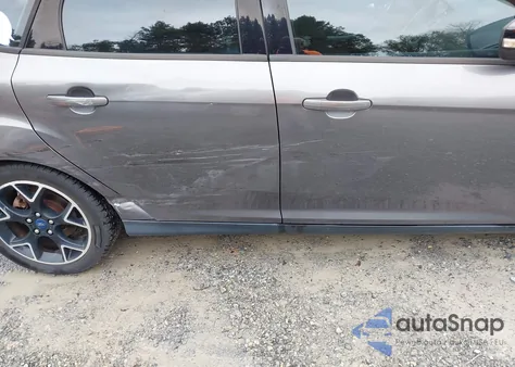 2013 Ford Focus Se из США, поврежденный, VIN 1FADP3K29DL181896